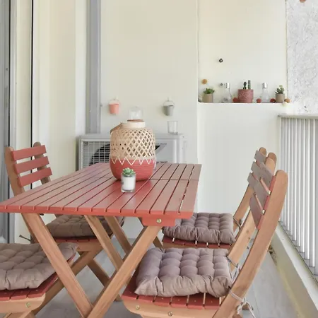 1-br With Terrace Carre Dor Walking Distance To The Beaches * Cannes